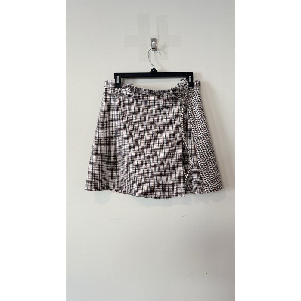 NWT Zara Plaid Wrap Skort Skirt With Shorts Size XL 2723 - Picture 3 of 9